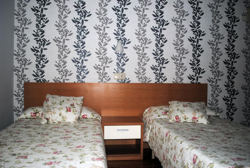 Hostal La Cortijana Logroño Dış mekan fotoğraf