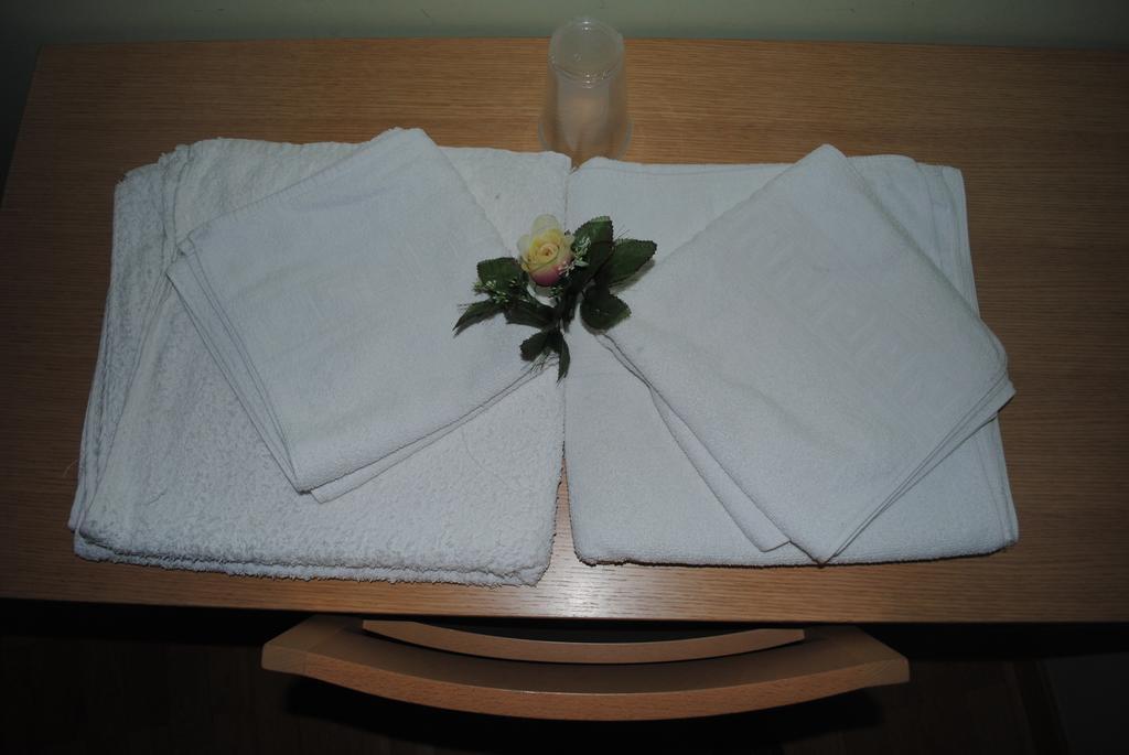 Hostal La Cortijana Logroño Dış mekan fotoğraf